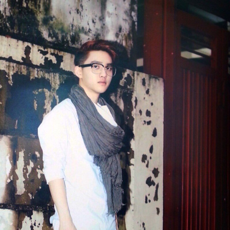 EXO_Frnkiero's profile picture. peace out bitchachos