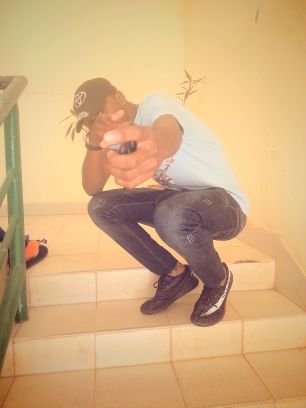 leonardoavanti1's profile picture. 