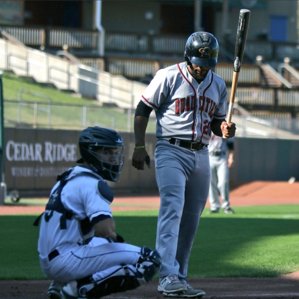 Chuckie Robinson Profile