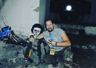 BabeoMike's profile picture. Verrückt ist mir zu langweilig,