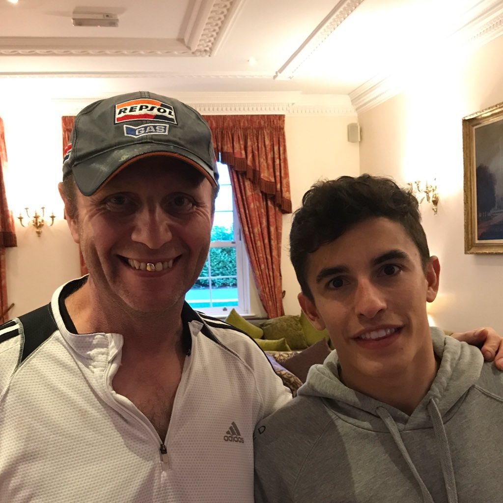 NeilAnd62580252's profile picture. 👌🏼Marc Marquez fan 🏁👍🏽👌🏼👑🇪🇸🐜 The King of Spain 🇪🇸 (GOAM) God on a motorcycle #93