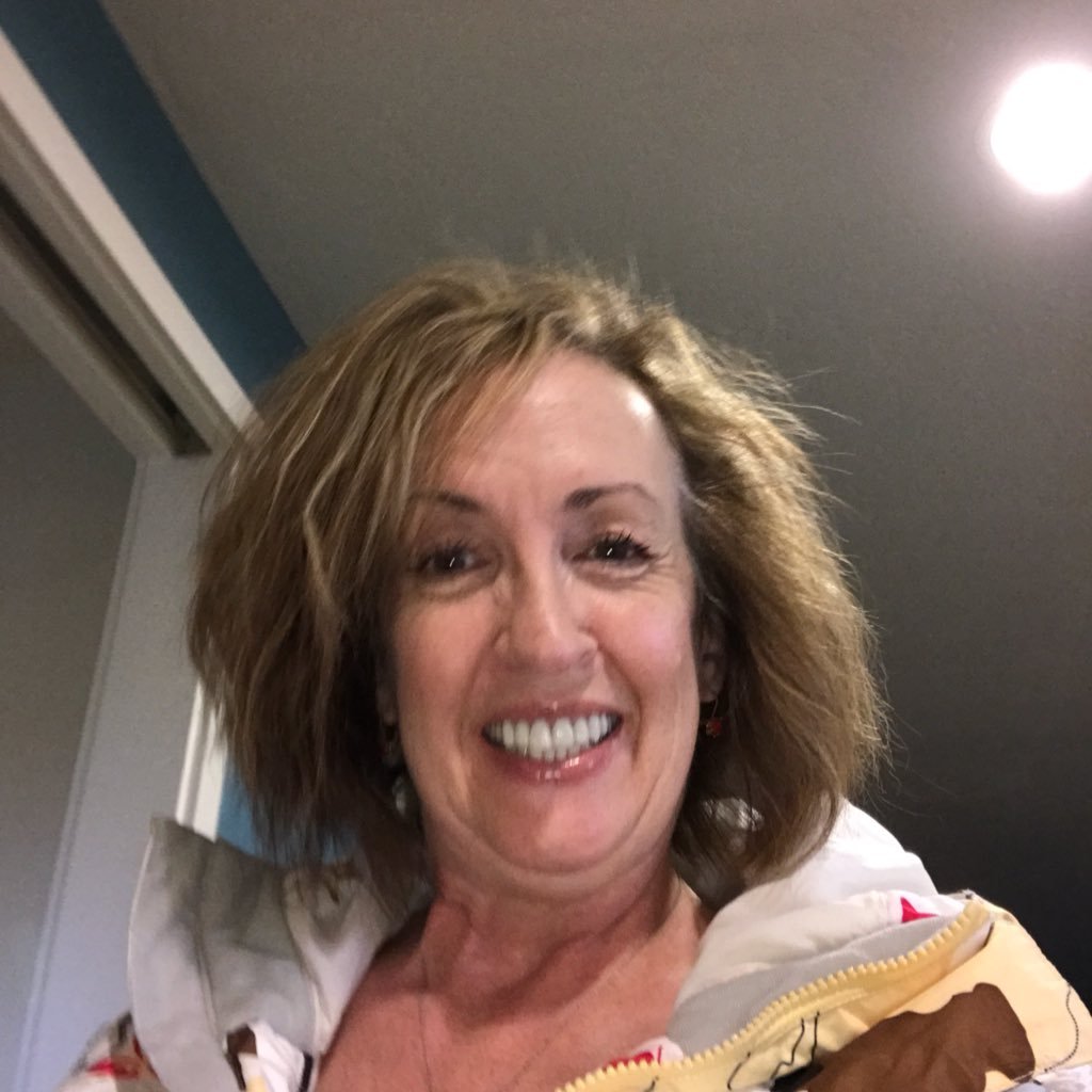 Dogs are Awesome! I'm a Pet sitter, Overnight or Day time walking dogs! And I can also take cats on walks! 801-201-4844! cheap prices travel to Park City , Slc.