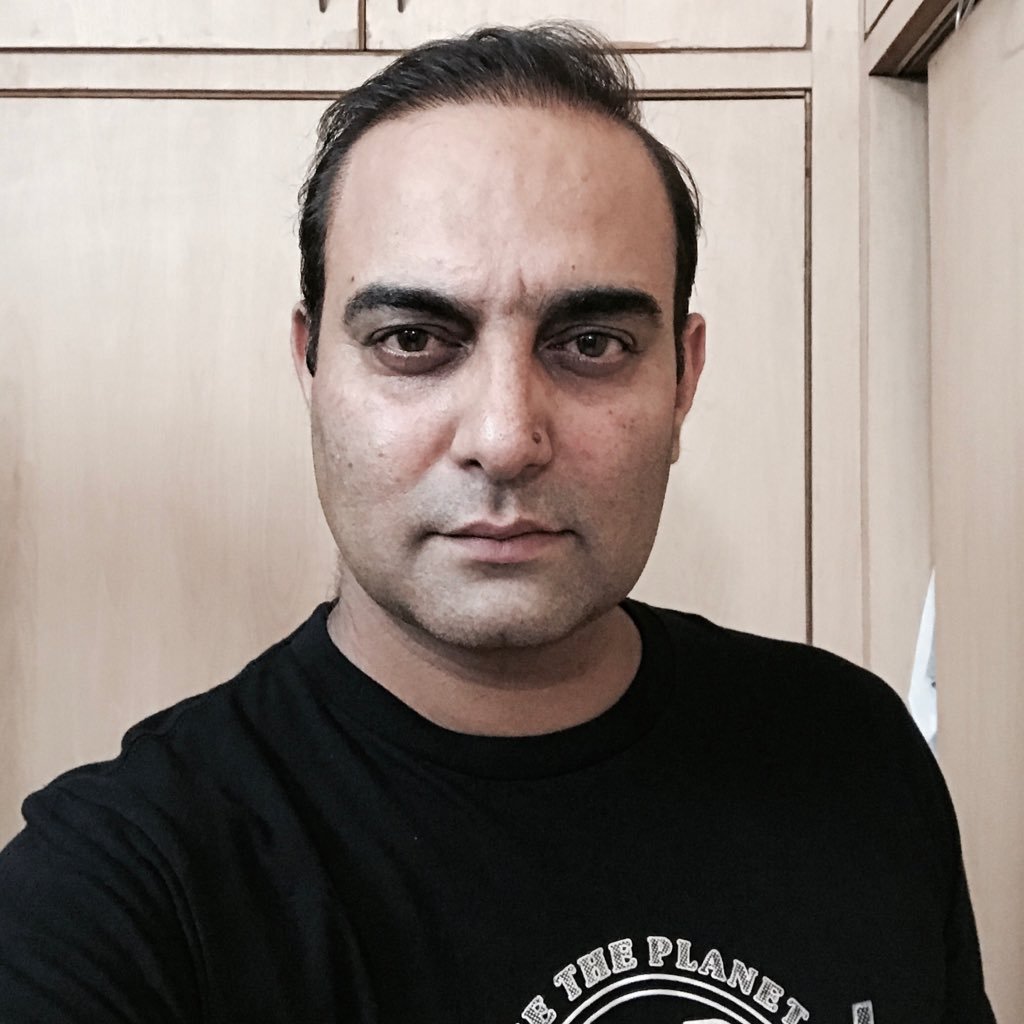 drmanav2's profile picture. dentist,artist