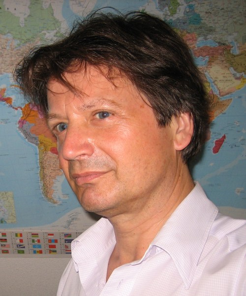Freelance journalist voor o.m. Volkskrant.