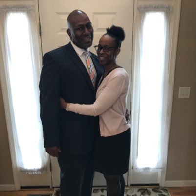 LoveEducation70's profile picture. 