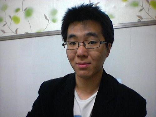 renewal77's profile picture. 