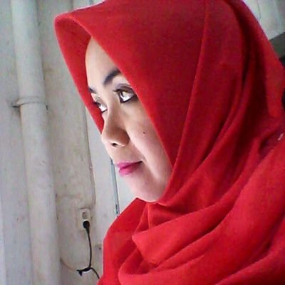 titinsumarni06's profile picture. 