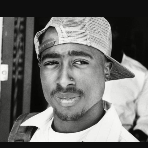add me on snapchat (rob1700)💯🙏. Rip 2pac 🙏✊🏼