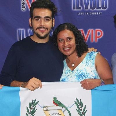 ¡¡Adicta a Il Volo, Snoopy y a la lectura!!  
100 % Boschettina.  
Ignazio es todo para mí.         
I ❤ IB