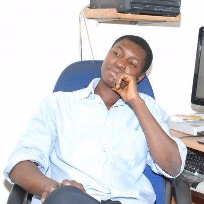 Am Reynolds single and open minded person ,like reading and spending most of my time at the beach