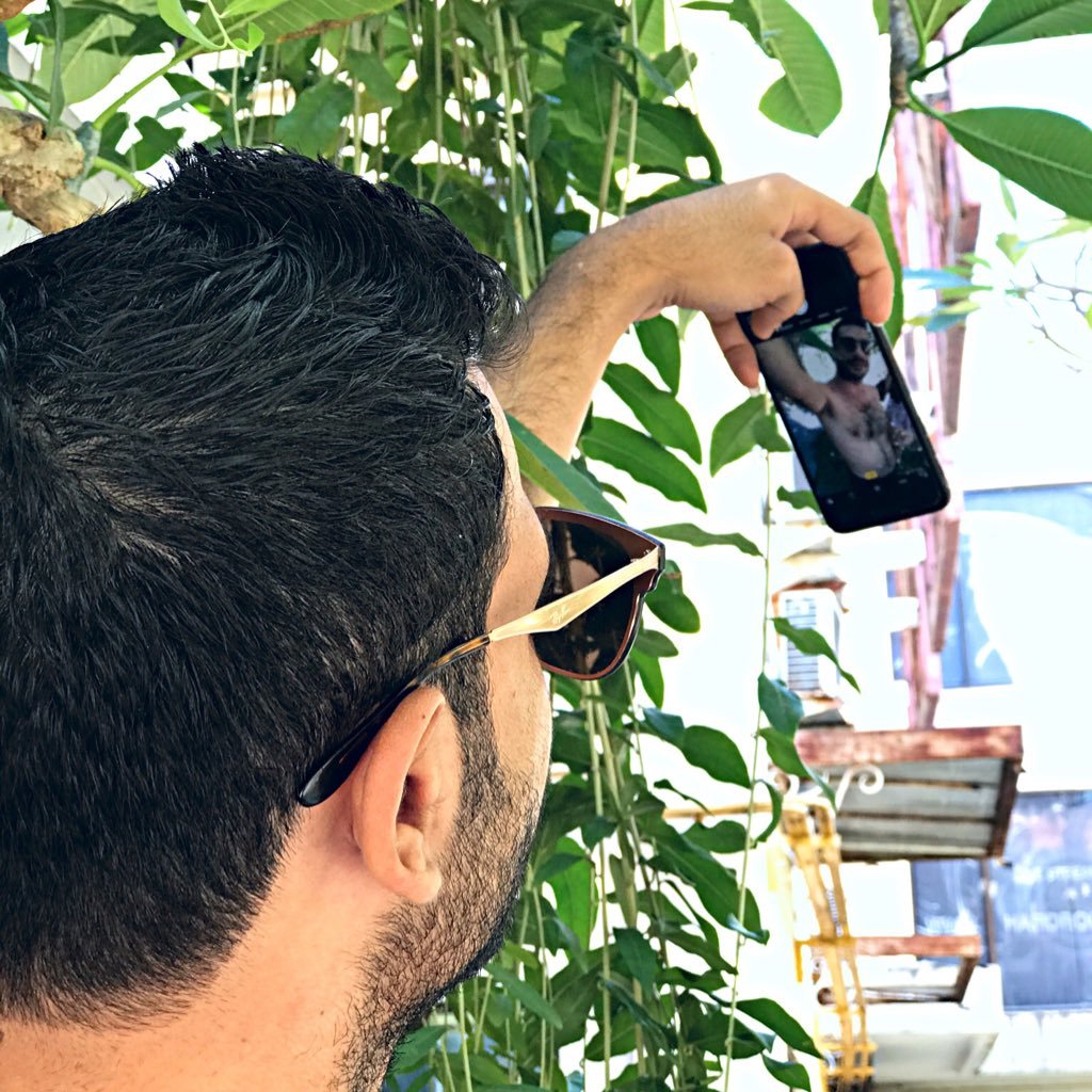 beshoxx's profile picture. A Bright talented Electronic engineer  In love with Cars , Electronics Specialized in Penetration Testing, Ethical Hacking, InfoSec Training & Evil Bee Hunting