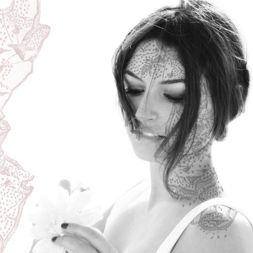CANTANTE (raíz española + alma mexicana)
💜☠️ Melodías de herencia ☠️💜
https://t.co/iZqH1TFShT…