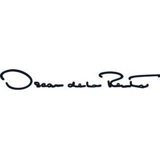 Reporting from inside the house of Oscar de la Renta, established in 1965. https://t.co/wCpoYcmYm9