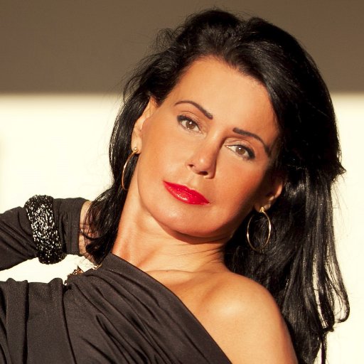 RhinoShields's profile picture. If you've  had rhinoplasty/facial/eye surgery, RhinoShield allows you to wear glasses without impacting your healing. Good for doctors wearing glasses too!