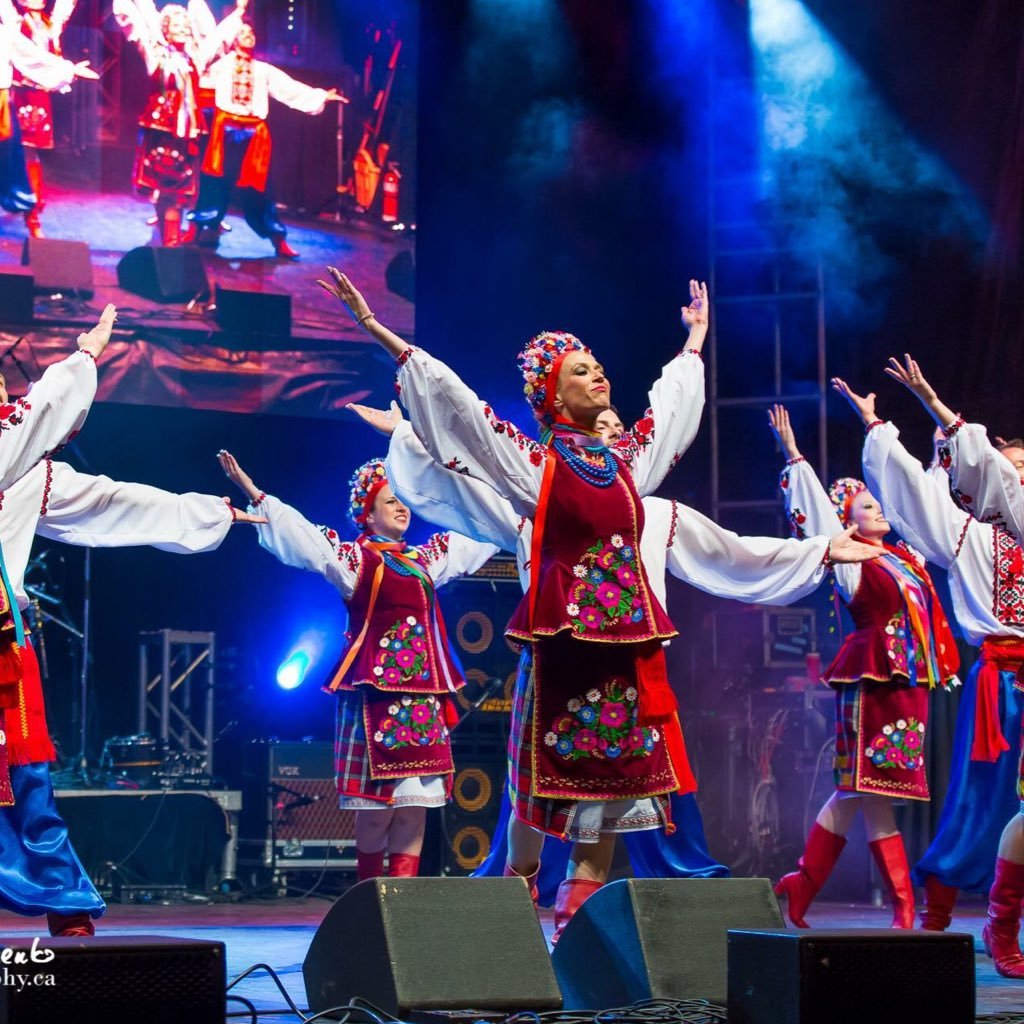 Based out of the Ukrainian National Federation, Toronto’s KALYNA is comprised of talented Ukrainian dancers with a passion for performing!