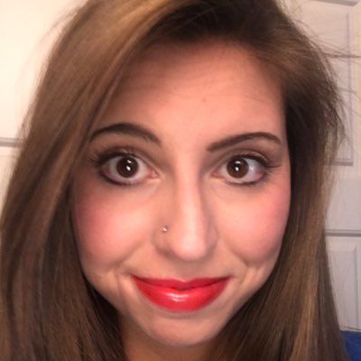 HollyE1993's profile picture. Fun and goofy first grade teacher and loving wife on her Grad School adventure!