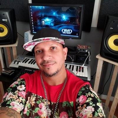 DJDREDMUSICPR's profile picture. Music Producer! 🎹🎧🎤