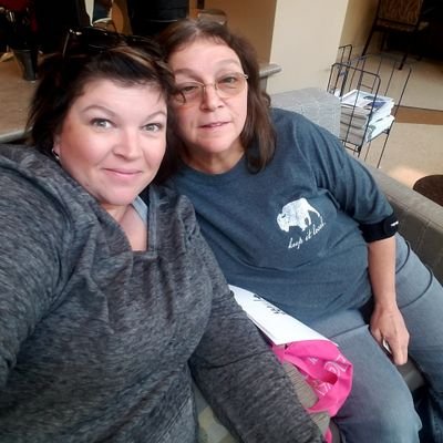 southernfun99's profile picture. I'm a mom, wife, emt and now a cosmetology student. I love the Lord with all I am. I am loving life and giving it my all. blessed with many bonus kids