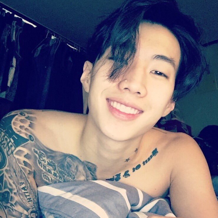 {hiatus} @hvmesick: we dont deserve jay park, but DAMN michelle sure does deserve him