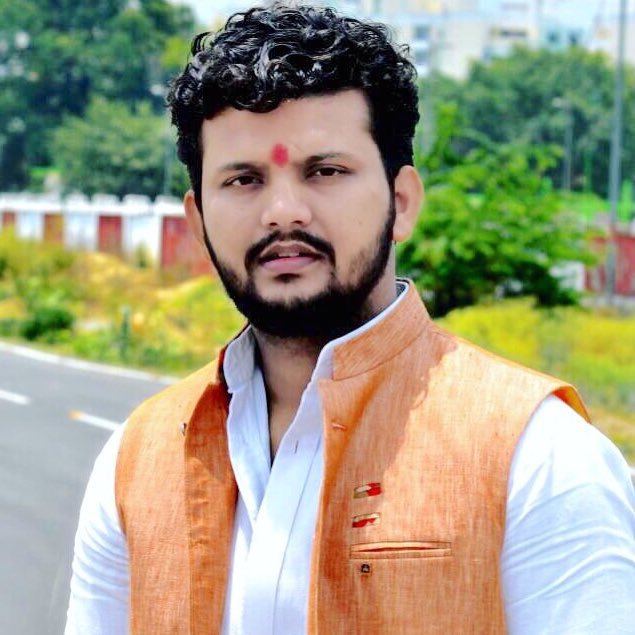ज़िला पंचायत सदस्य _ भियाँव मध्य _ विधानसभा क्षेत्र जलालपुर अम्बेडकरनगर ➡️ छात्र संघ (ल०वि०वि)