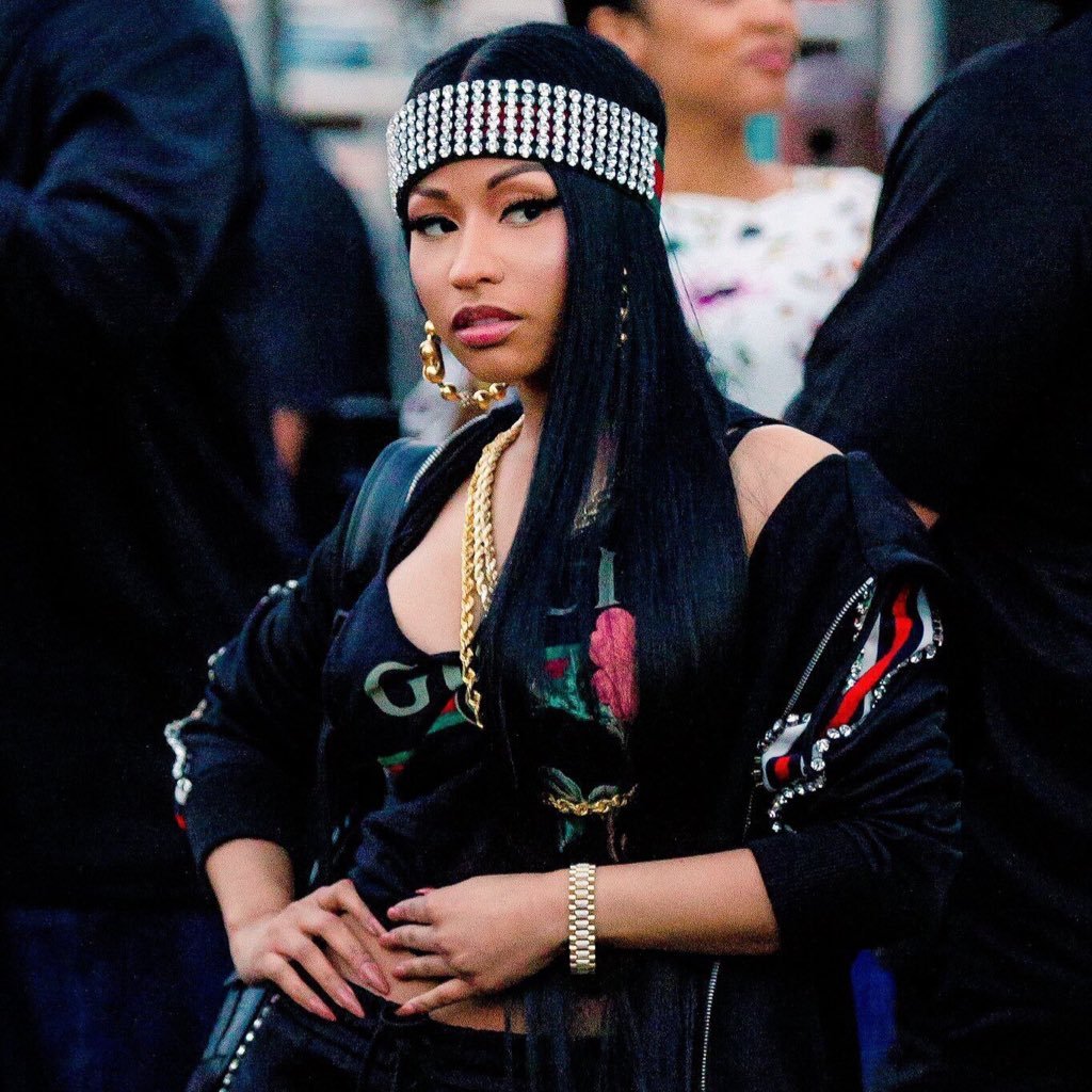 |The Queen Followed 1/29/14| |RT 1x & Badged 3x| Im Only Here For the Queen Of Rap|