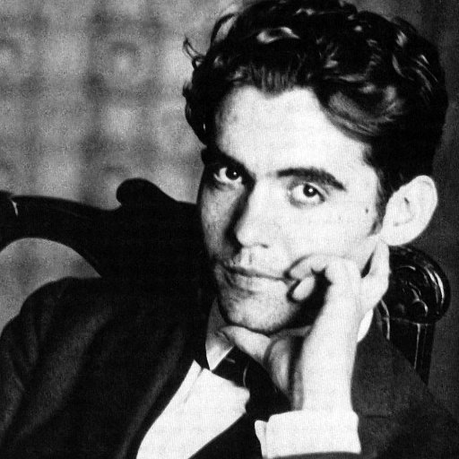 Federico García Lorca (5 de junio de 1898 - 19 de agosto de 1936). Escritor español. Una línea al azar, cada hora. Un bot homenaje de @ernestopriego.