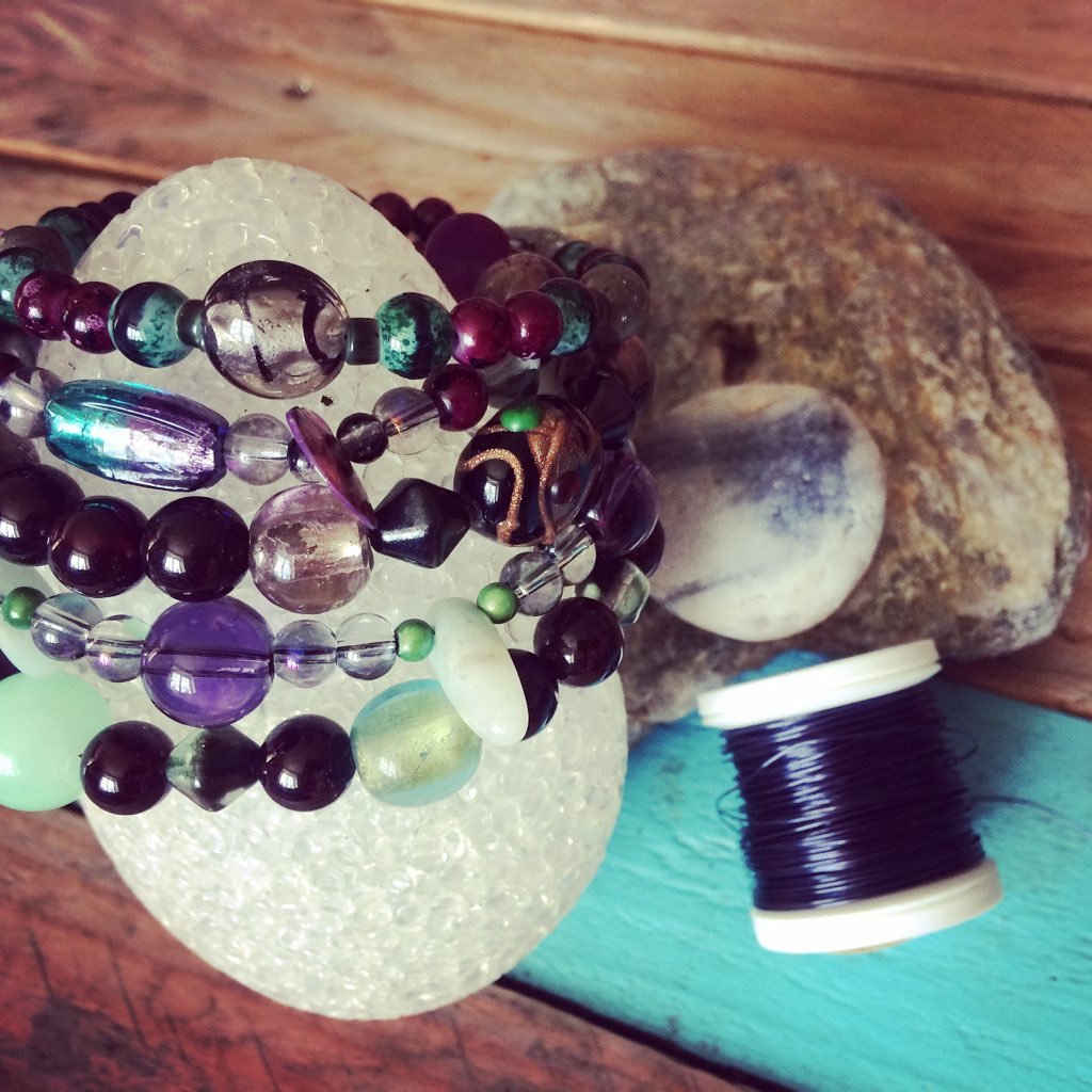 •Création de bijoux ethniques uniques•
Facebook : https://t.co/mWtmoGS3UD
Instagram : https://t.co/YgRZrUiI52