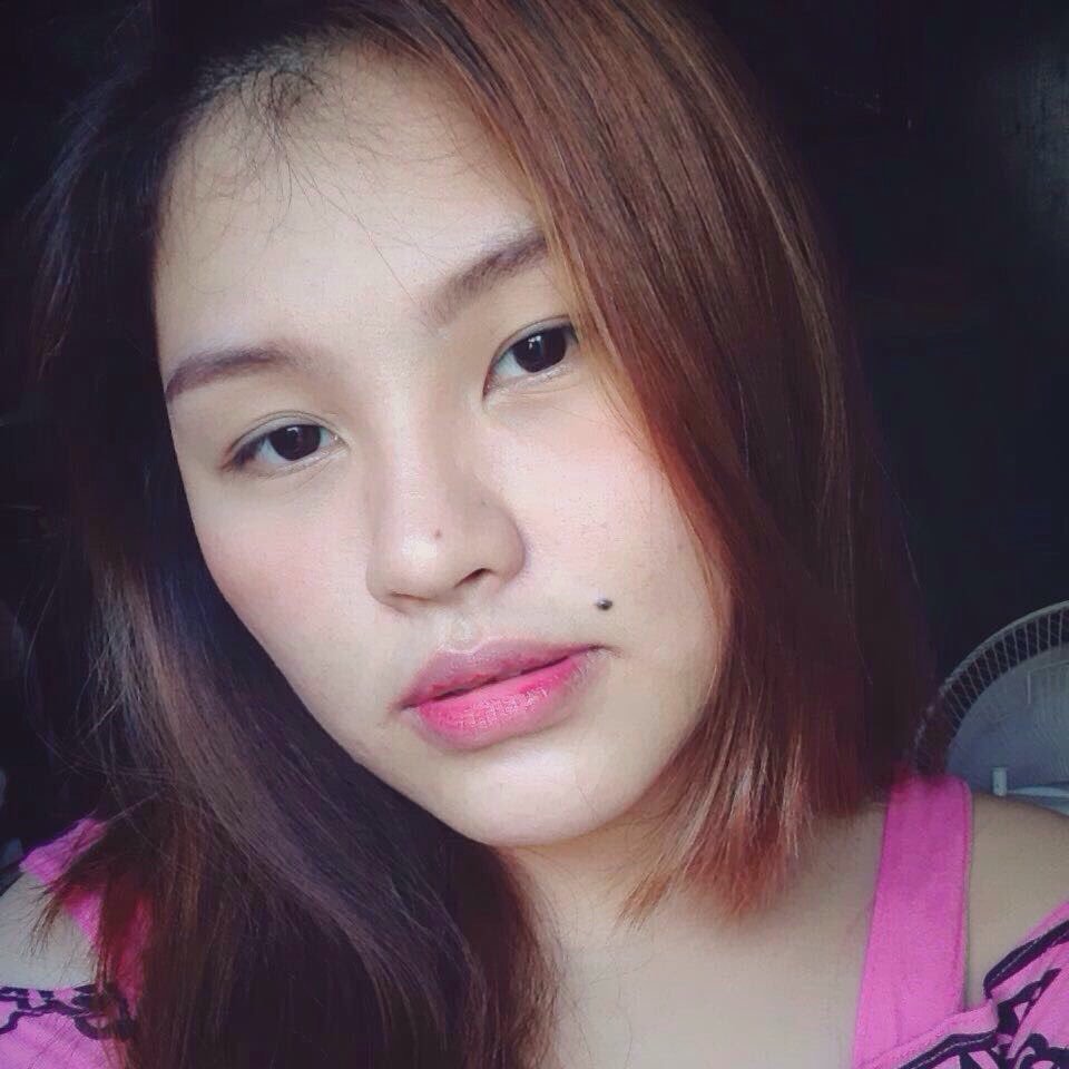 DhenelynG's profile picture. I stay true to myself and my style, and I am always pushing myself to be aware of that and be original.