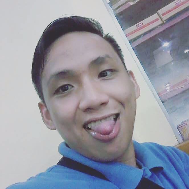 Dy_third's profile picture. I am not good at creating art but I am one hell of an art enthusiast.