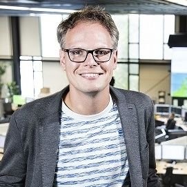 Niet meer actief. Ik zie je graag op BlueSky. Communicatie bij ProRail, improvisatie, presentatie en workshops. Zie ook https://t.co/zH6rasEnjV