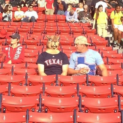 High class white trash ⚓️VET🏴☠️ only here for music, sports, little bit of gambling and funny stuff 🏈🏀⚾️⚽️🎾⛳️