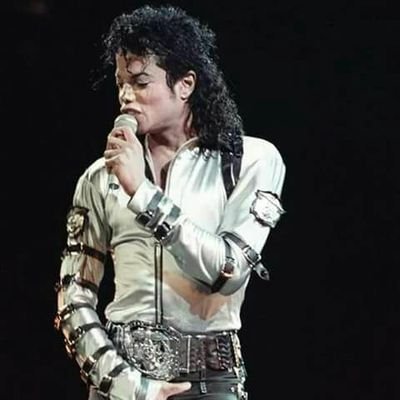 Me llamo lupita tengo 14 años
Me gusta mucho @MichaelJackson
#Moonwalker
Instagram: Love.michaeljackson
Youtube: Lupita Moonwalker
SIGANME!