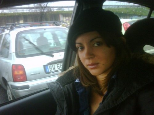 andreave's profile picture. Abogada