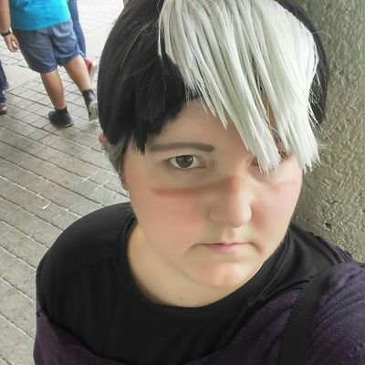 Kat_AC's profile picture. Future Jaeger pilot and Paladin of Voltron.