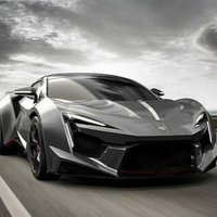 R (@r07804793) 's Twitter Profile