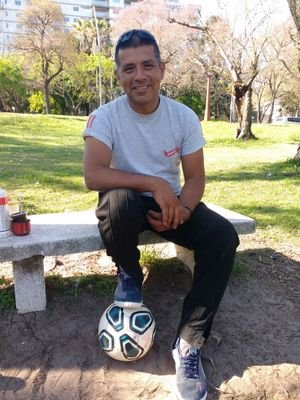 Diegomachucazd's profile picture. Siempre valora tu vida , jamás dejes de ver lo positivo de ella . Es tan importante como a la persona que más ames  en ella.