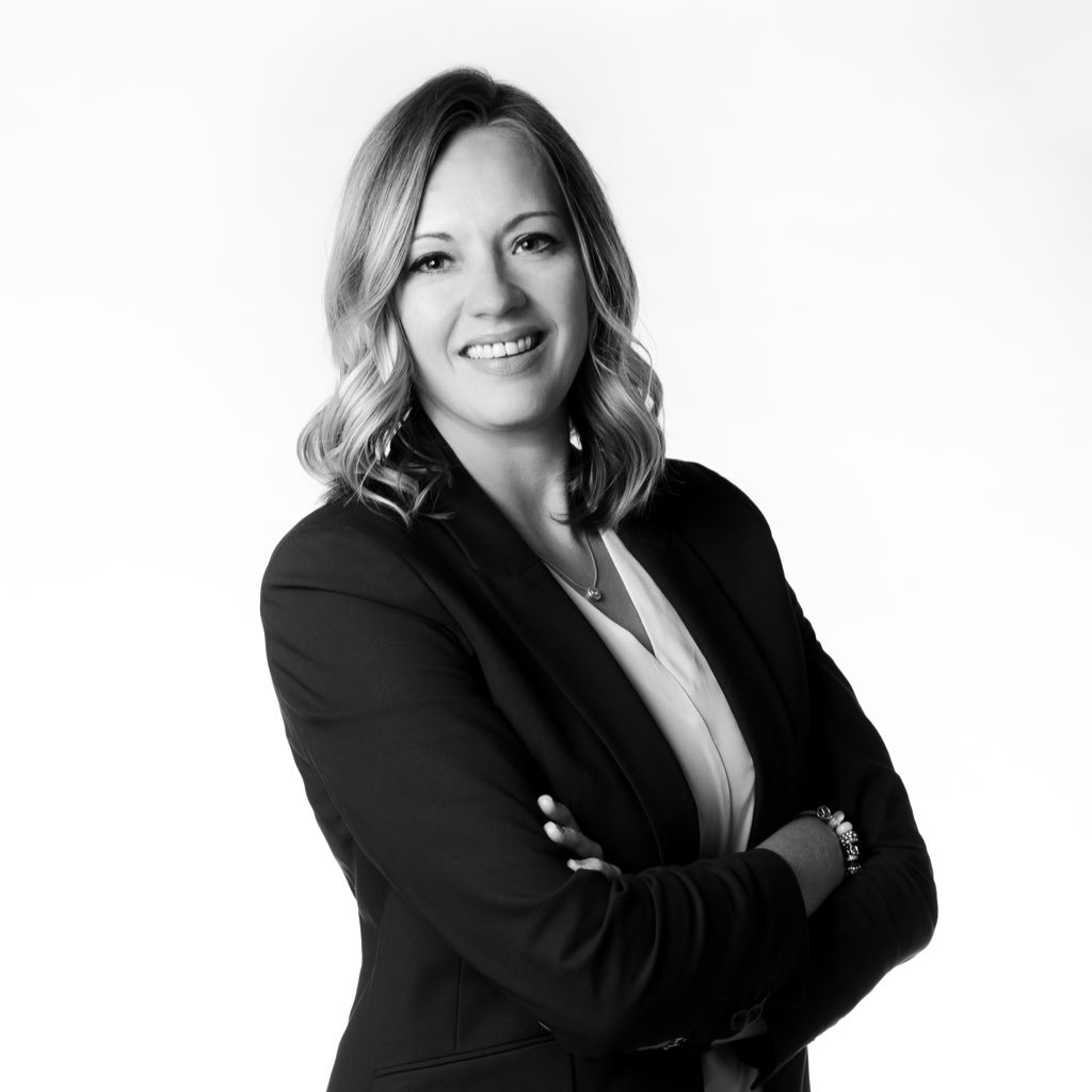 Mom, Hockey mom,wife, lawyer. Always busy and on the go but those who know me know I am who I am. Tweets are my own and nothing is legal advice.