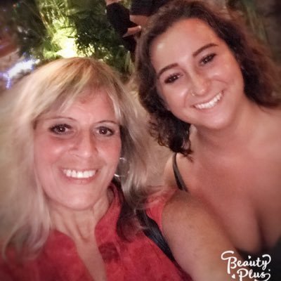 Mom, nurse, sister, daughter, Aunt....don't blame it on me, blame it on my wild heart! Always a Trump girl🇺🇸🇺🇸🇺🇸