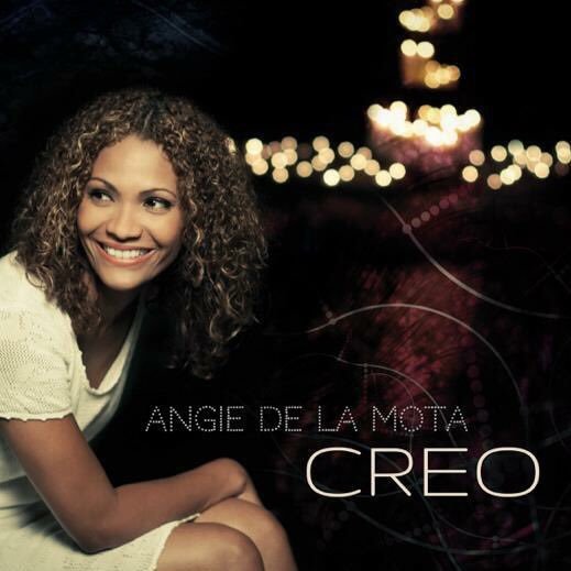 Soy Angie De La Mota/Cantante/Cristiana. Disfruto la vida/mi familia/la música y del servicio a Dios y a los demás. https://t.co/dsAFzDZpZw