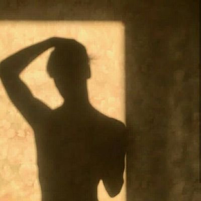 ethanaked's profile picture. '' Le bonheur est une innocence. ''