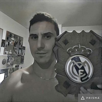 Futbolista. Meritocrático. Pro del Football Manager. Jugón en PS5 y Switch! Me puedes escuchar en @MeritoRMCF y me puedes leer en @RMadridistaReal.