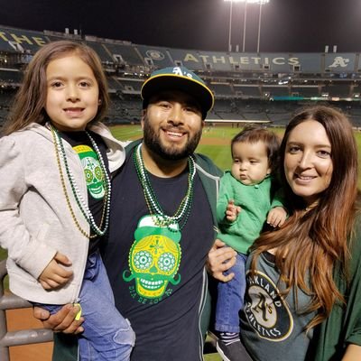 Husband to one and poppa of two. A's, Raiders, and Warriors fan. Random tweeter.