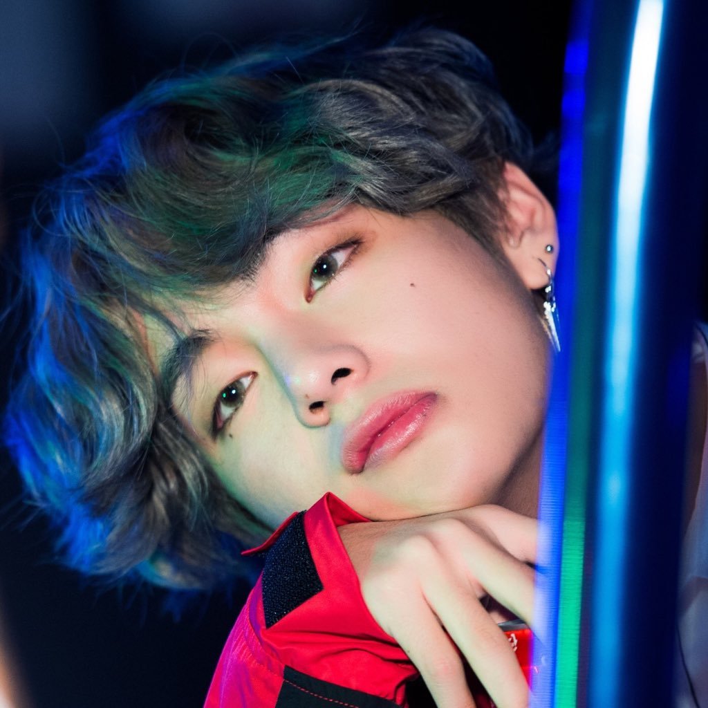 🖤 GUCCI BOY 🖤 (@TaeHyung_1230vv) | Twitter