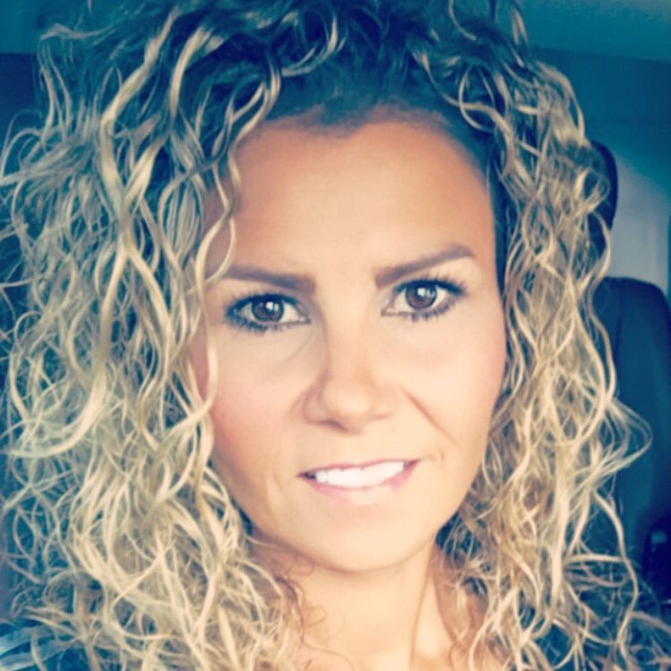 calexissm's profile picture. 