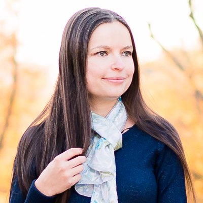 Duo team specializing in wedding photography in MA, NH, and New England. Parents of 3, outdoors enthusiasts.