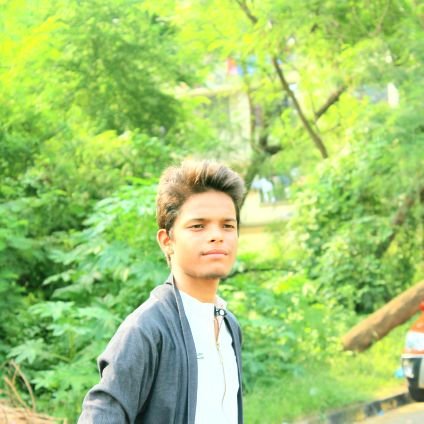 KhanAkil10's profile picture. 👉 #Følløw Më 👈
@khanakil10
Wish me on 30th February
Gamer, Youthuber, Cricketer, Dancer..
I AM A HUMAN BEING
💙Official💙