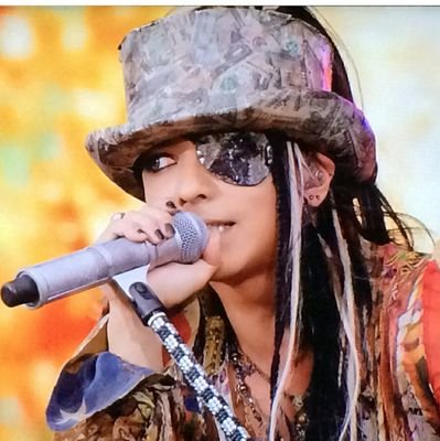 あいるです。
HYDEさん❤VAMPS👄🌹L'Arc~en~Ciel🌈✨X JAPAN🌹hideさん🌹、YOSHIKIさん🌹、中島美嘉さん🌹好きです💕✨よろしくお願いします!✨✨🌹🌹