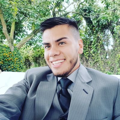 hugo_xavier89's profile picture. Ingeniero Eléctrico