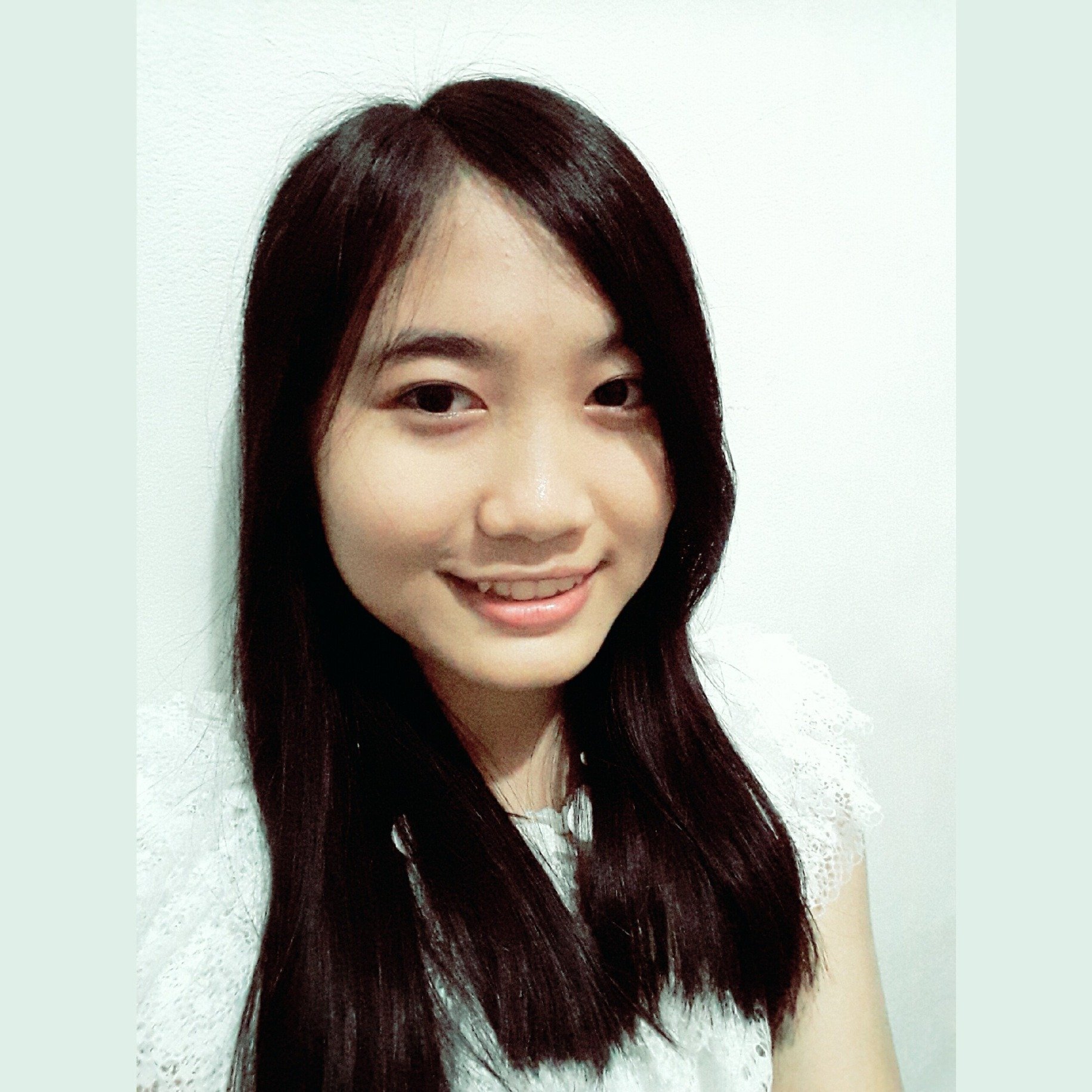 emilliatjia's profile picture. 