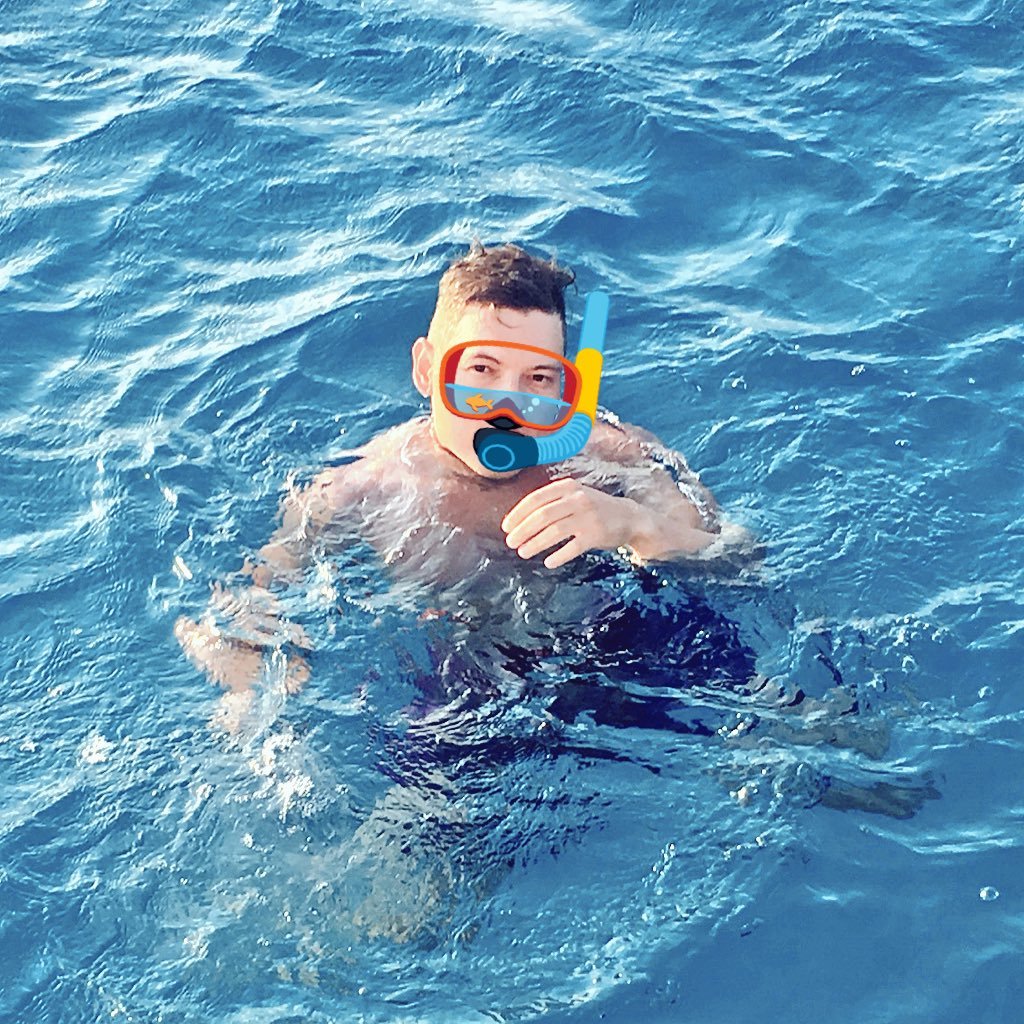 idrisov_artur's profile picture. 